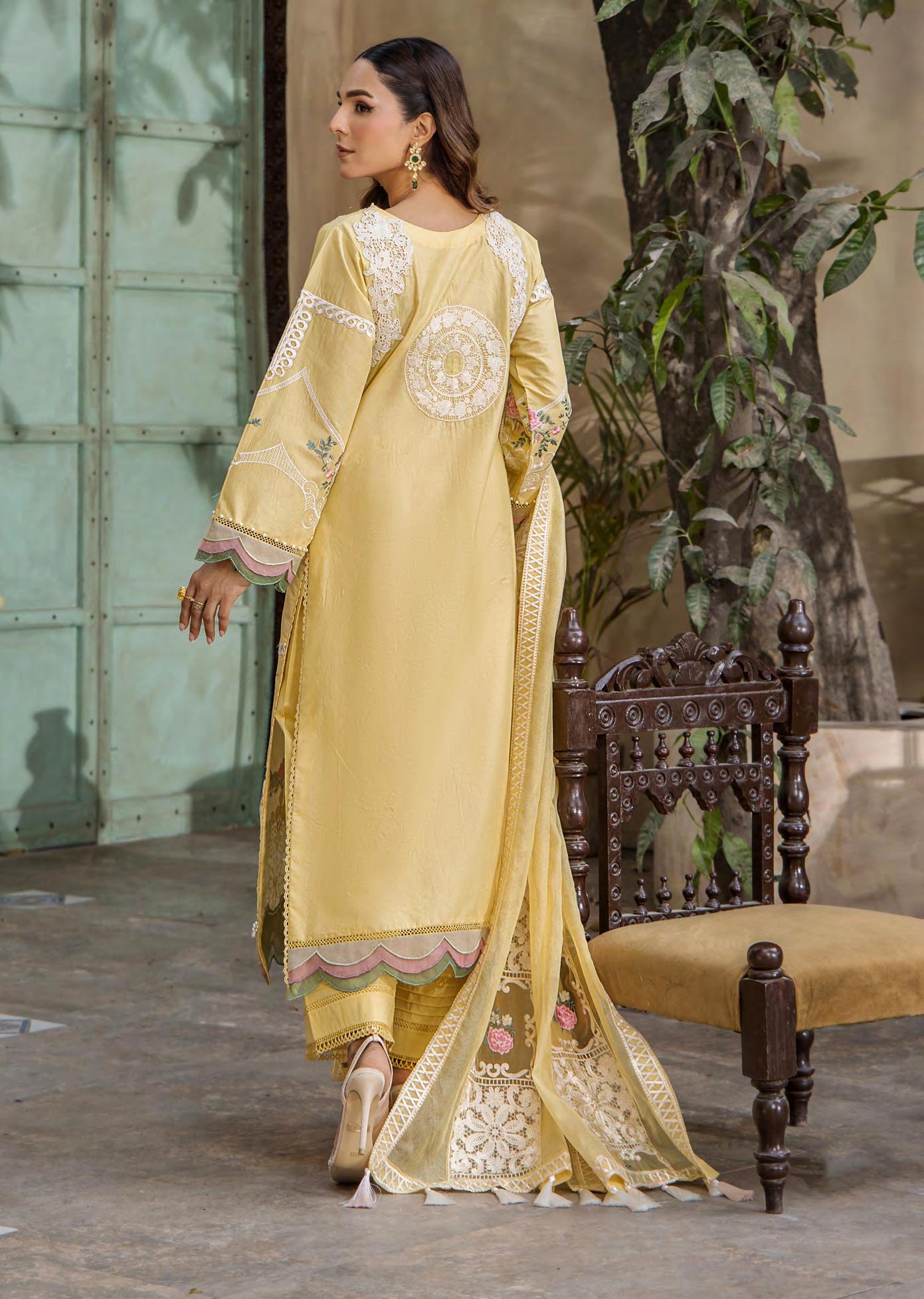 Eshaisha Luxury Lawn 3-PC