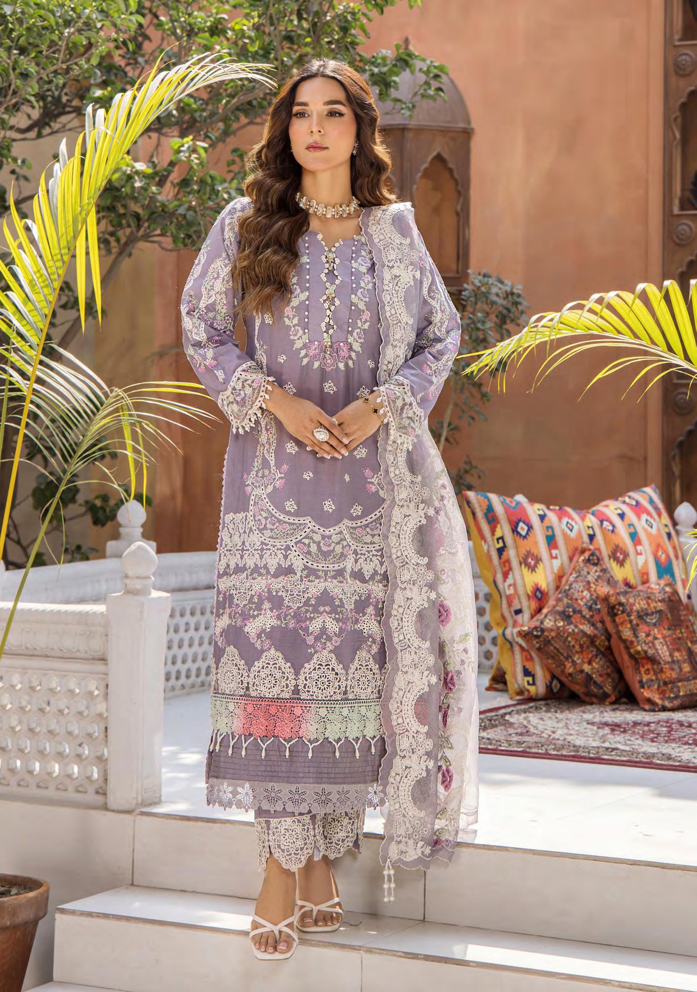 Eshaisha Luxury Lawn 3-PC