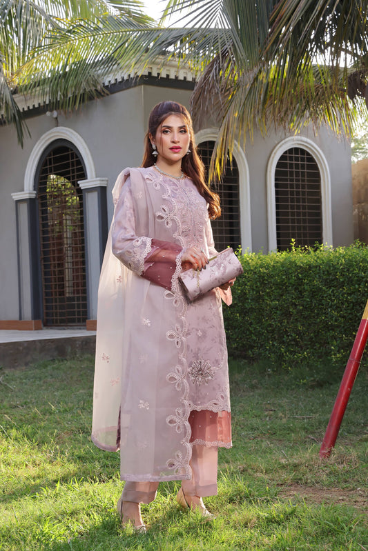 Lavish | Dressline | Luxury Lawn