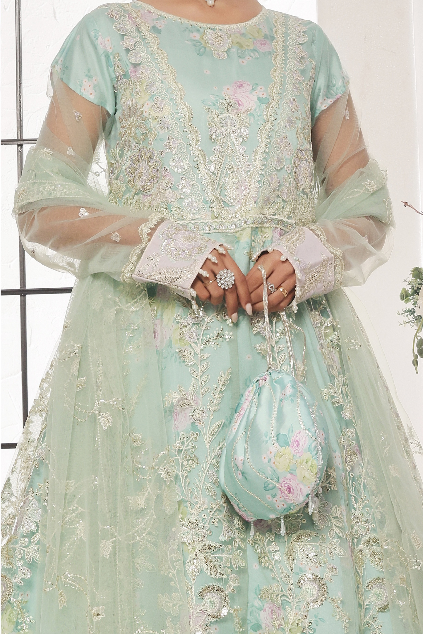 Mushq | Dressline | Chiffone