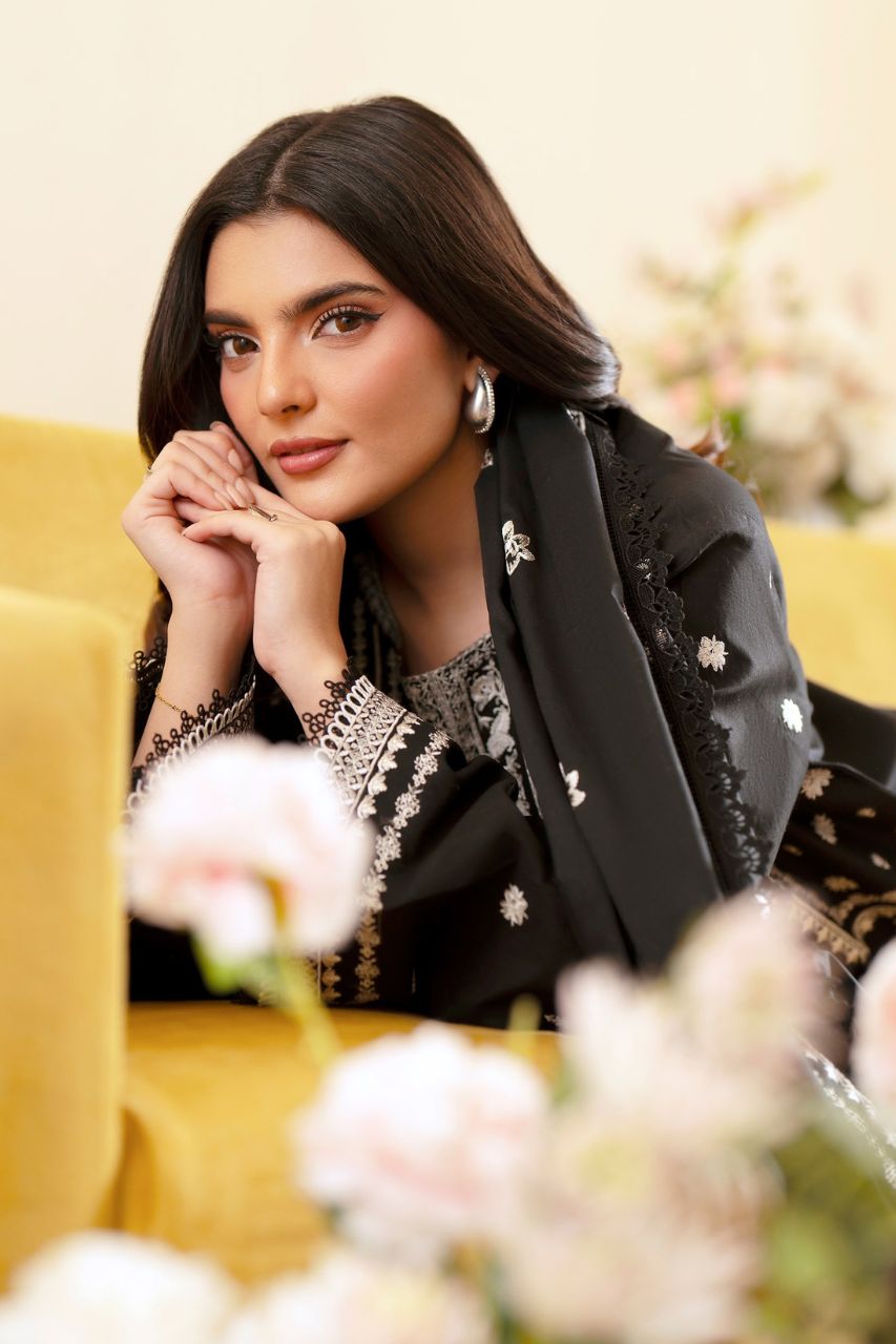 Ember By Mahnur | Lawn'26