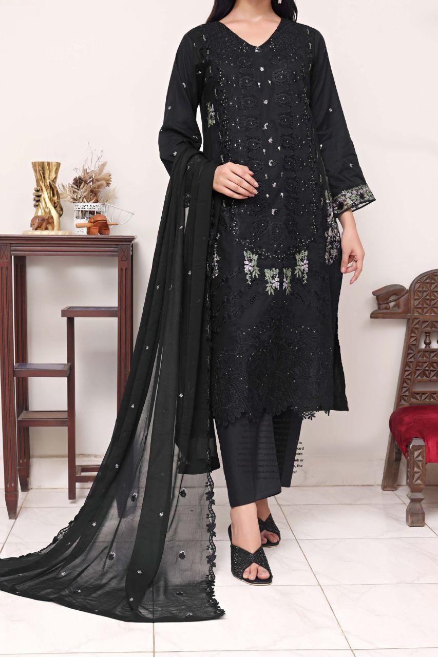 Meherma | Pak Fabrics | Chickenkari Lawn