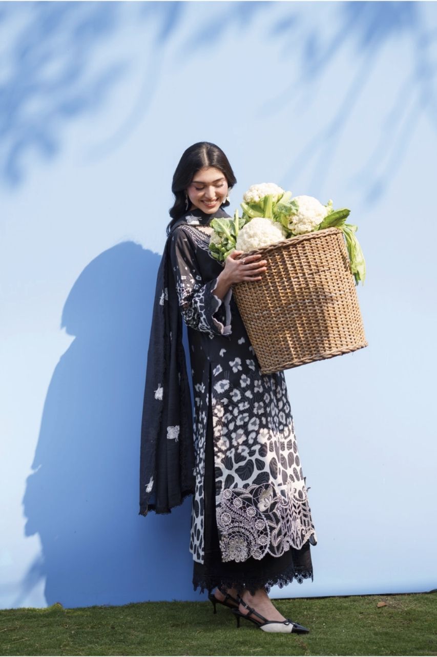 Azmir By Parishay Luxury | Lawn'26