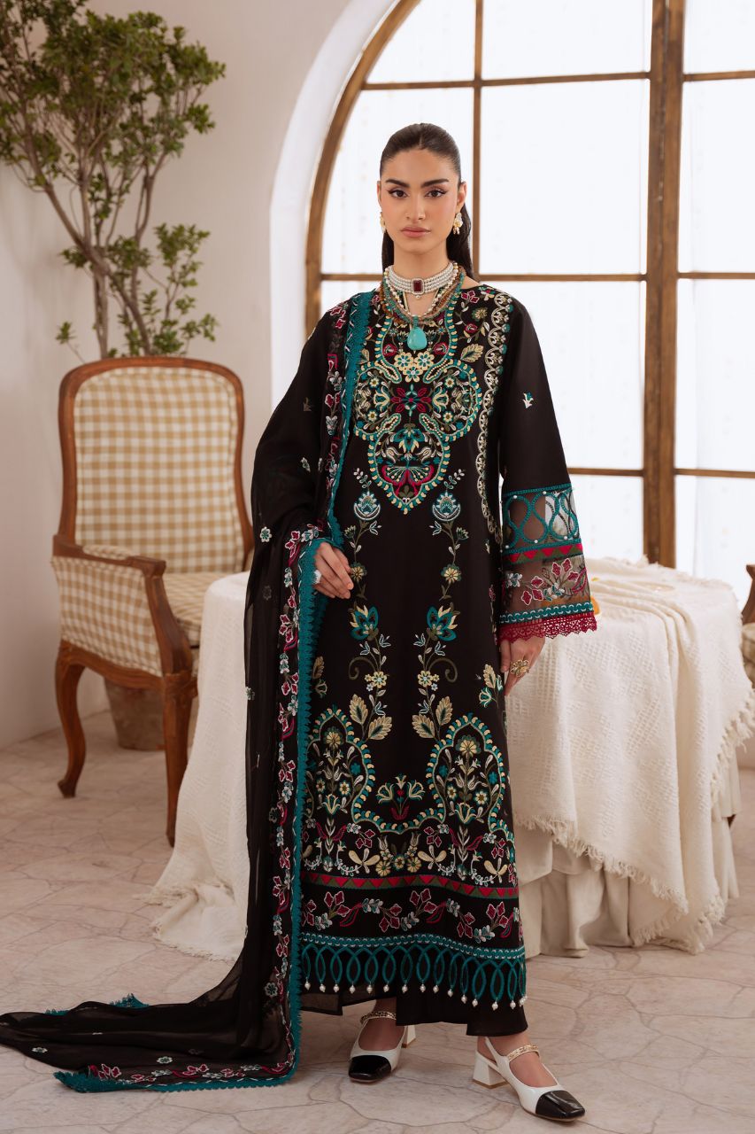 Shanaya By Mahnur | Lawn'26