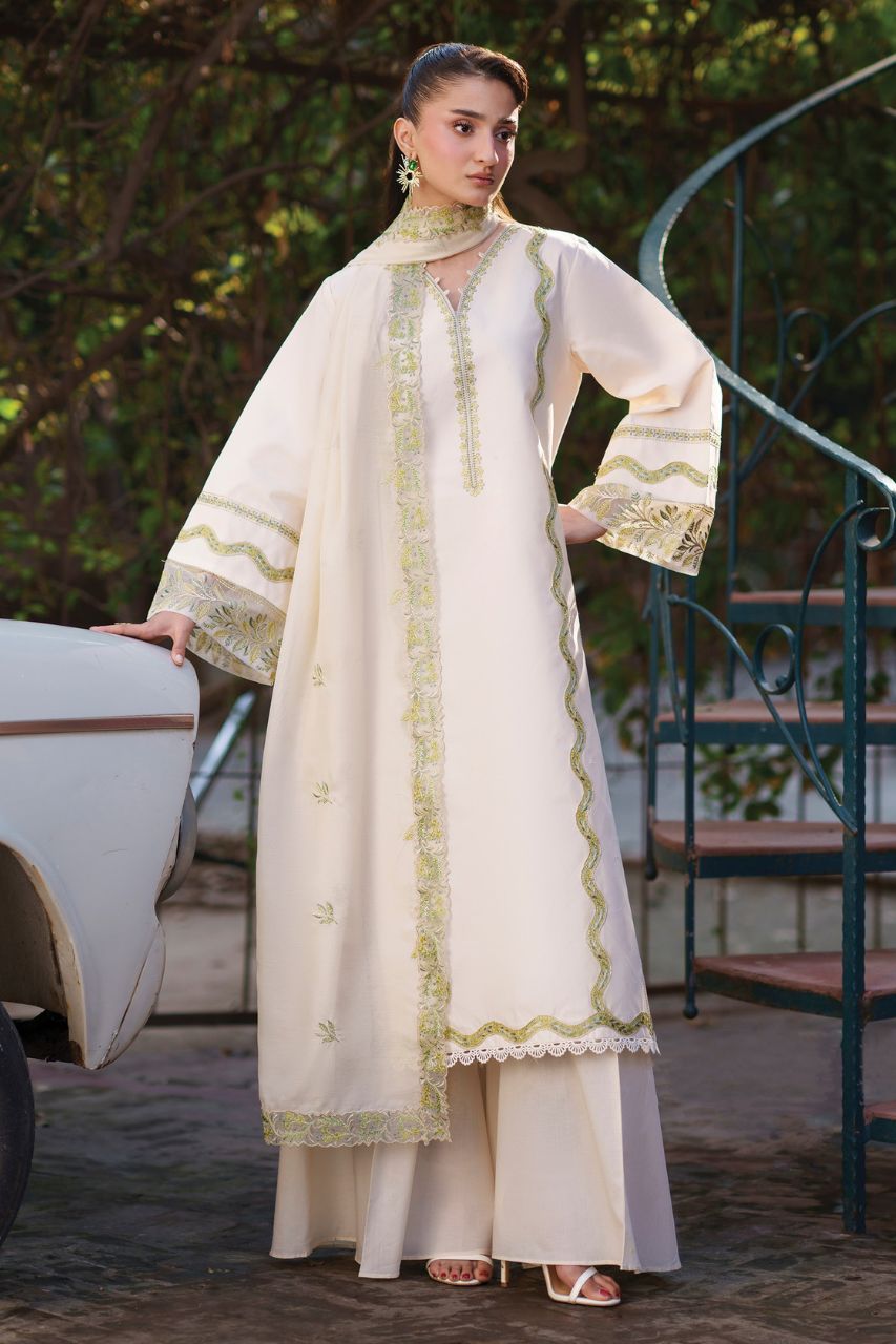 Fiona By Mahnur | Lawn'26