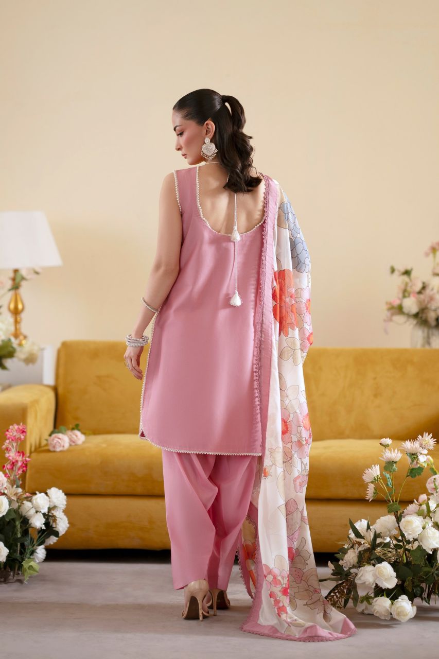 Ember By Mahnur | Lawn'26