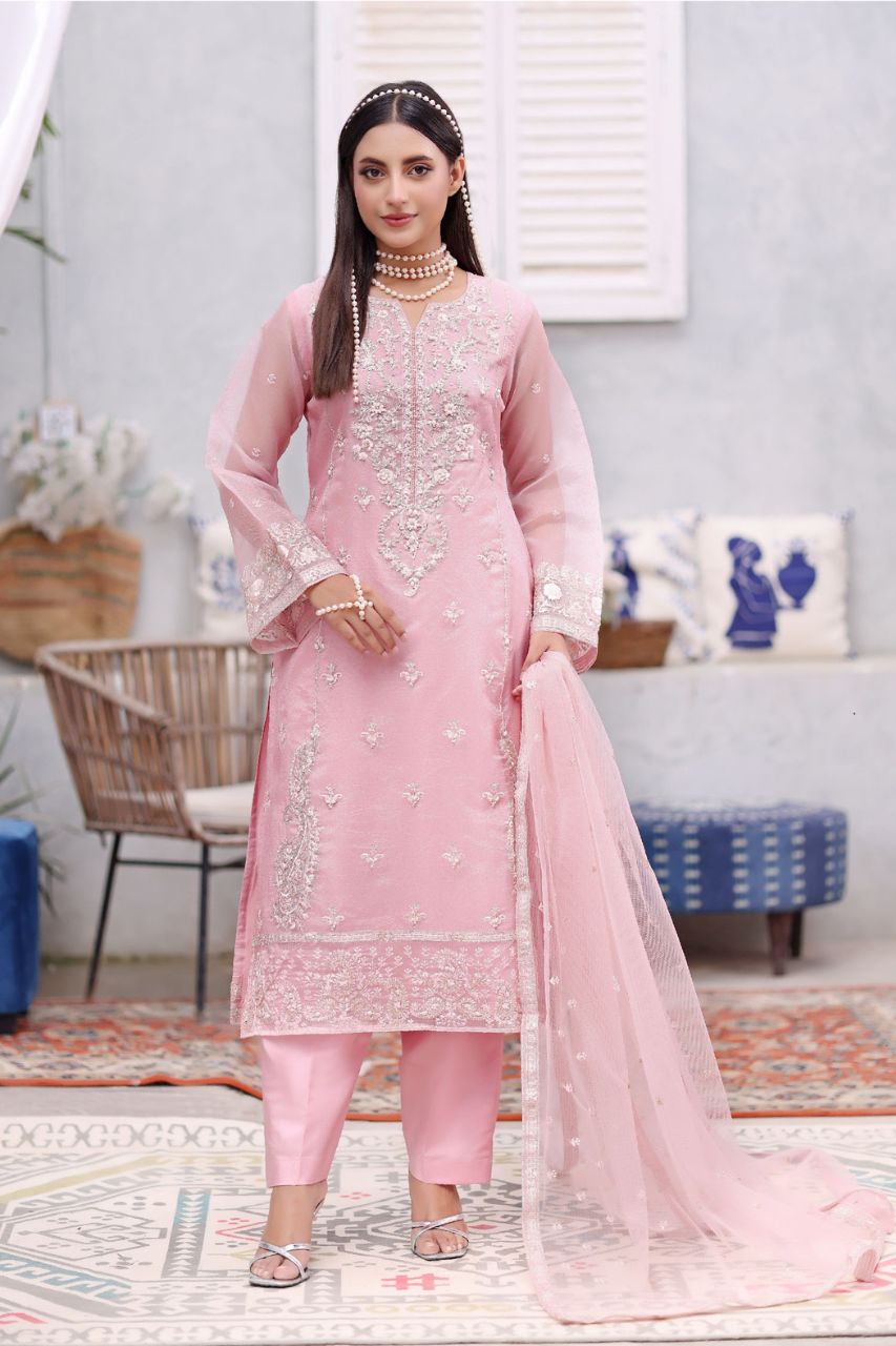 Zoha By Silver Tulip | Shesha Silk