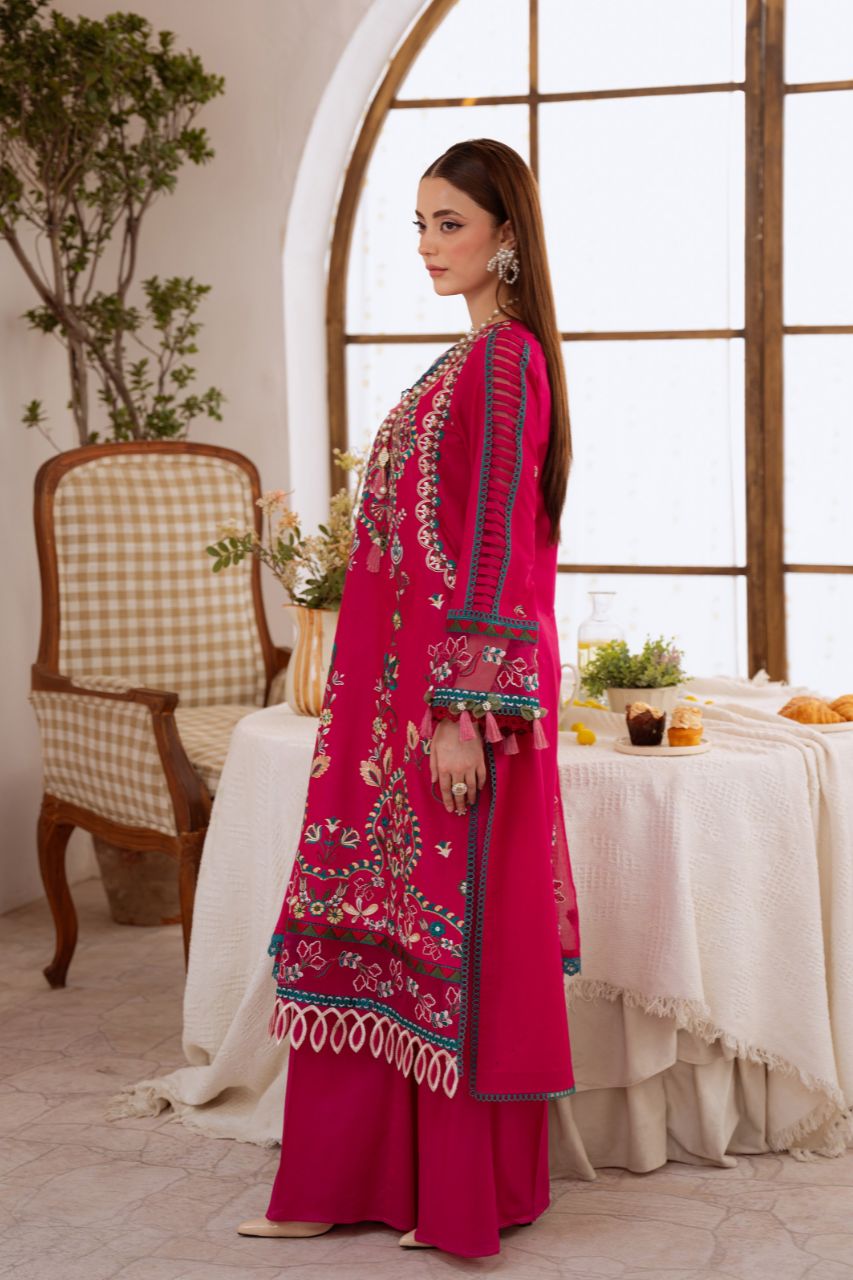 Shanaya By Mahnur | Lawn'26