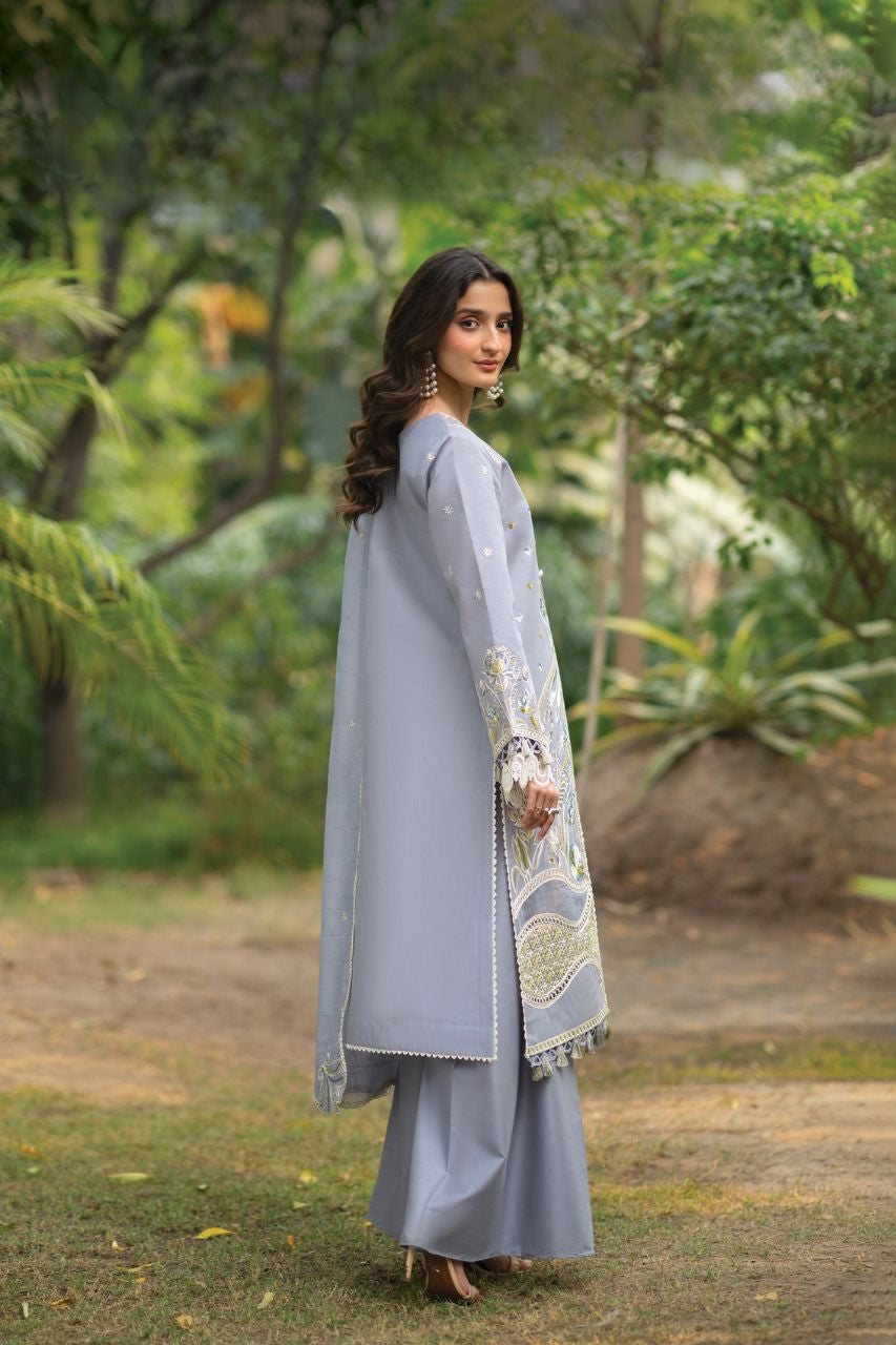 Angan By Mahnur | Lawn'26