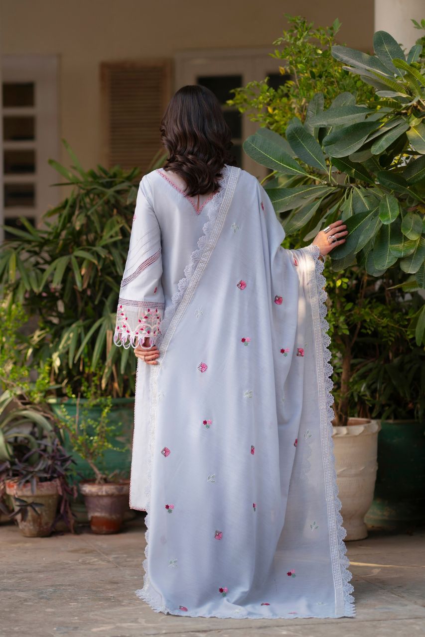 Ember By Mahnur | Lawn'26