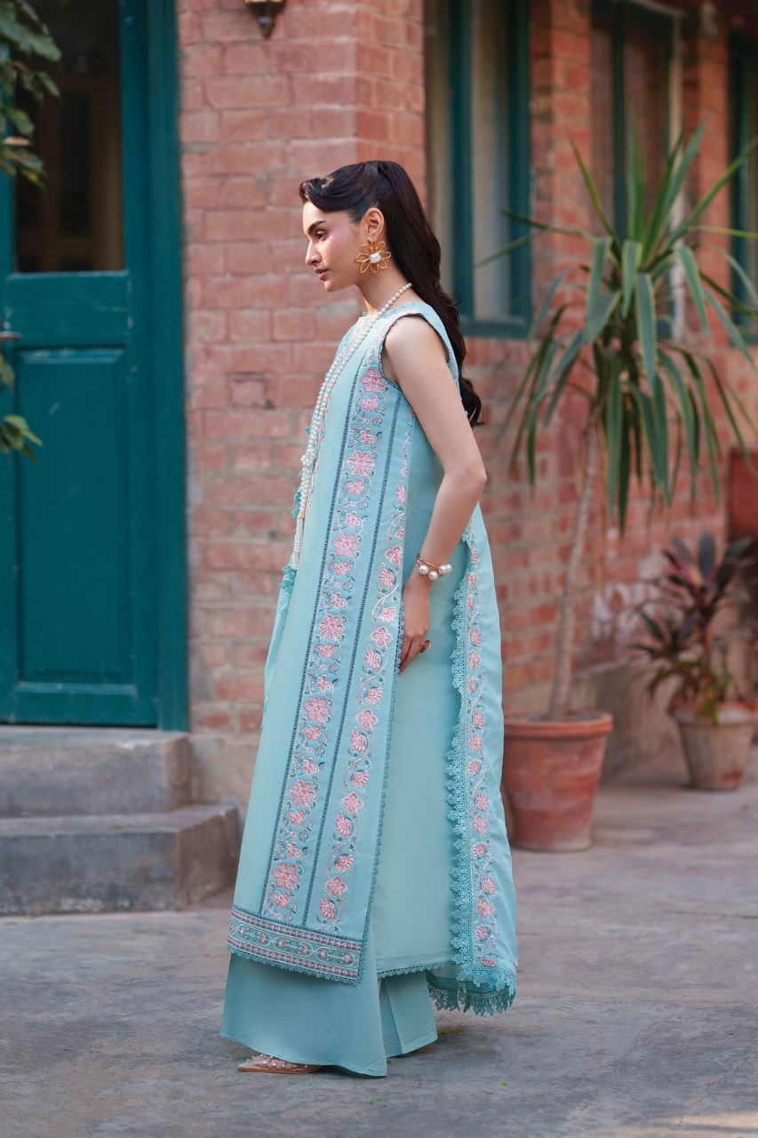 Fiona By Mahnur | Lawn'26
