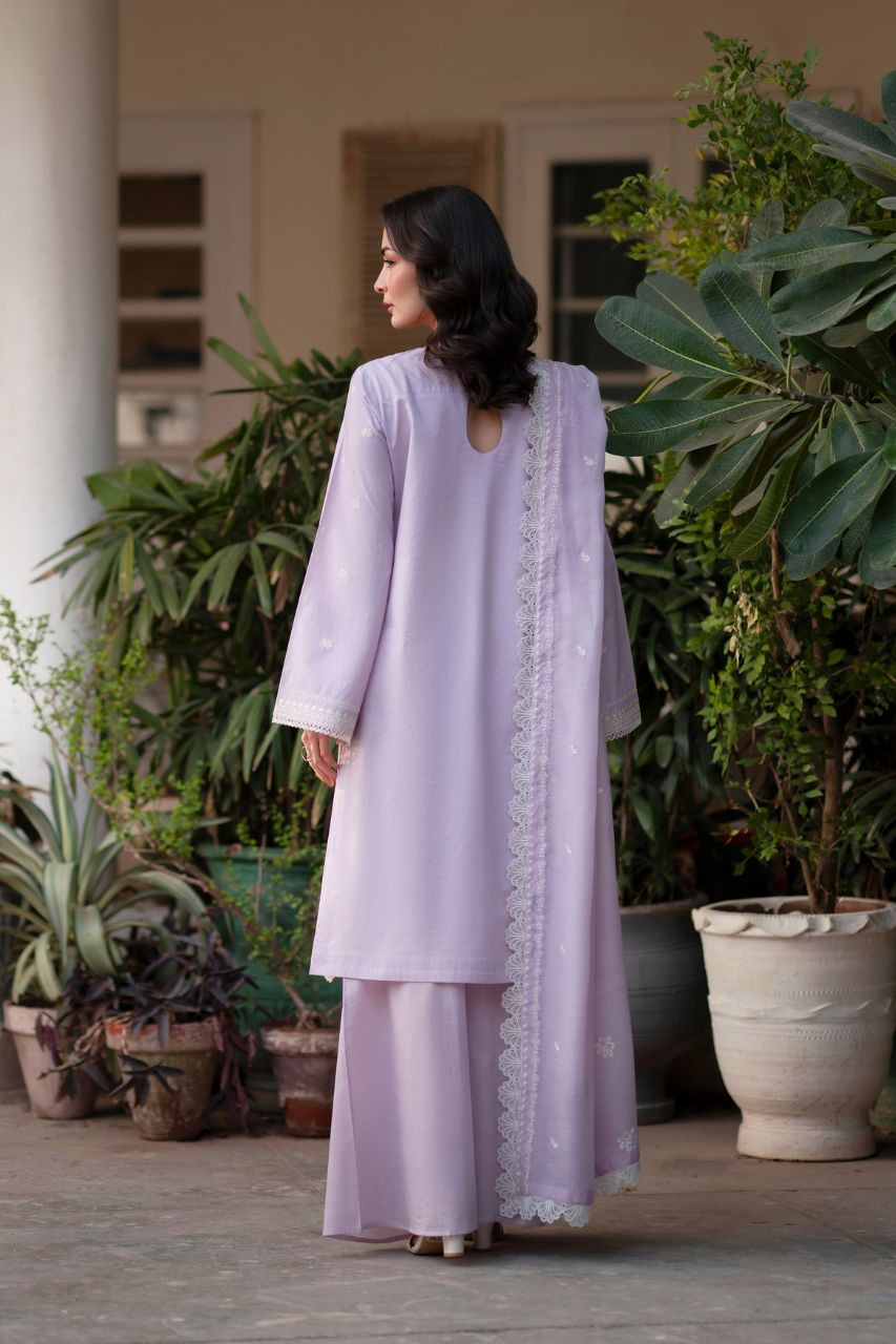 Ember By Mahnur | Lawn'26