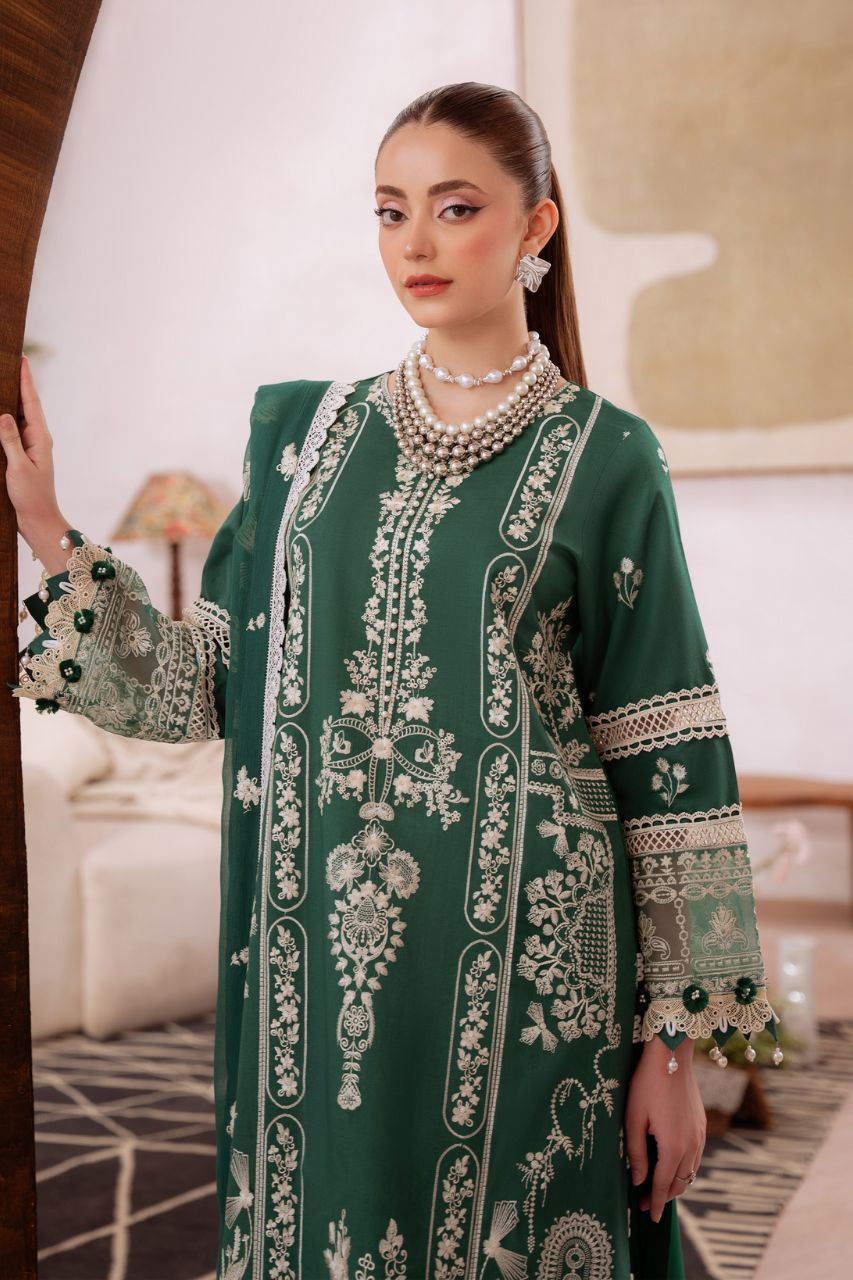 Shanaya By Mahnur | Lawn'26