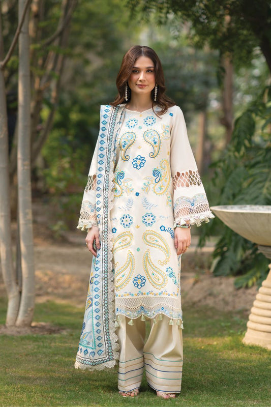 Angan By Mahnur | Lawn'26