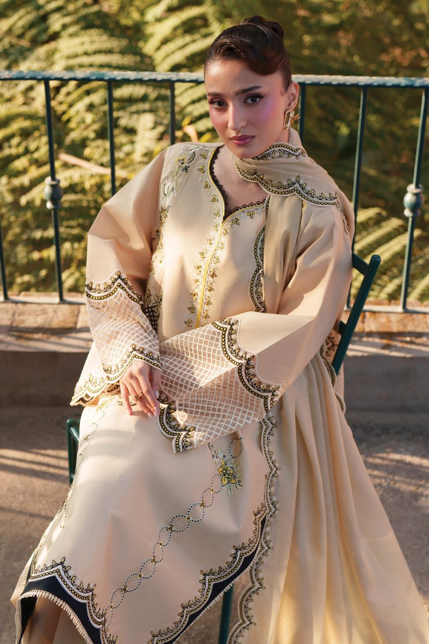 Fiona By Mahnur | Lawn'26