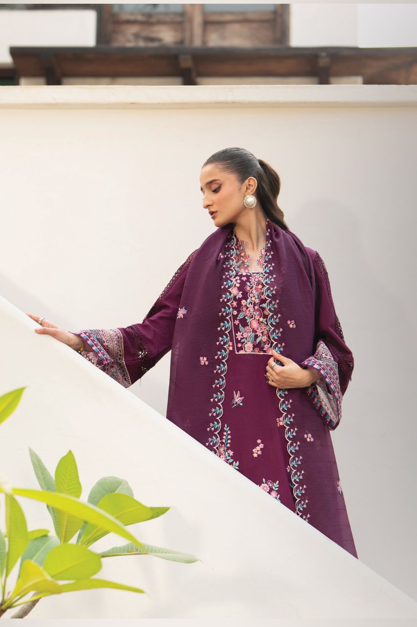 Angan By Mahnur | Lawn'26