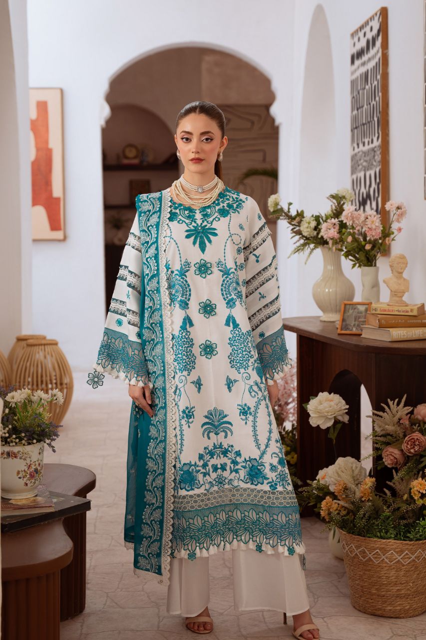 Shanaya By Mahnur | Lawn'26