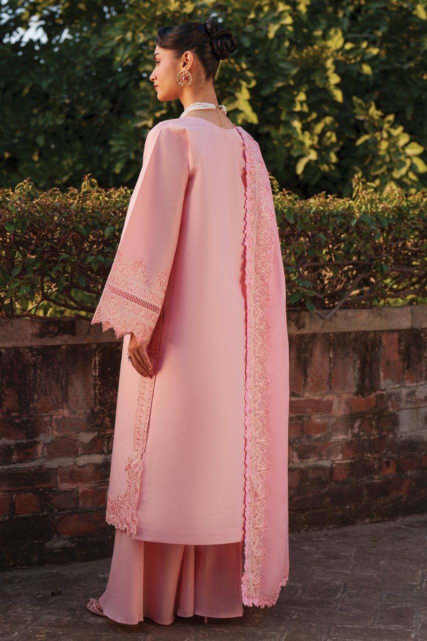 Fiona By Mahnur | Lawn'26