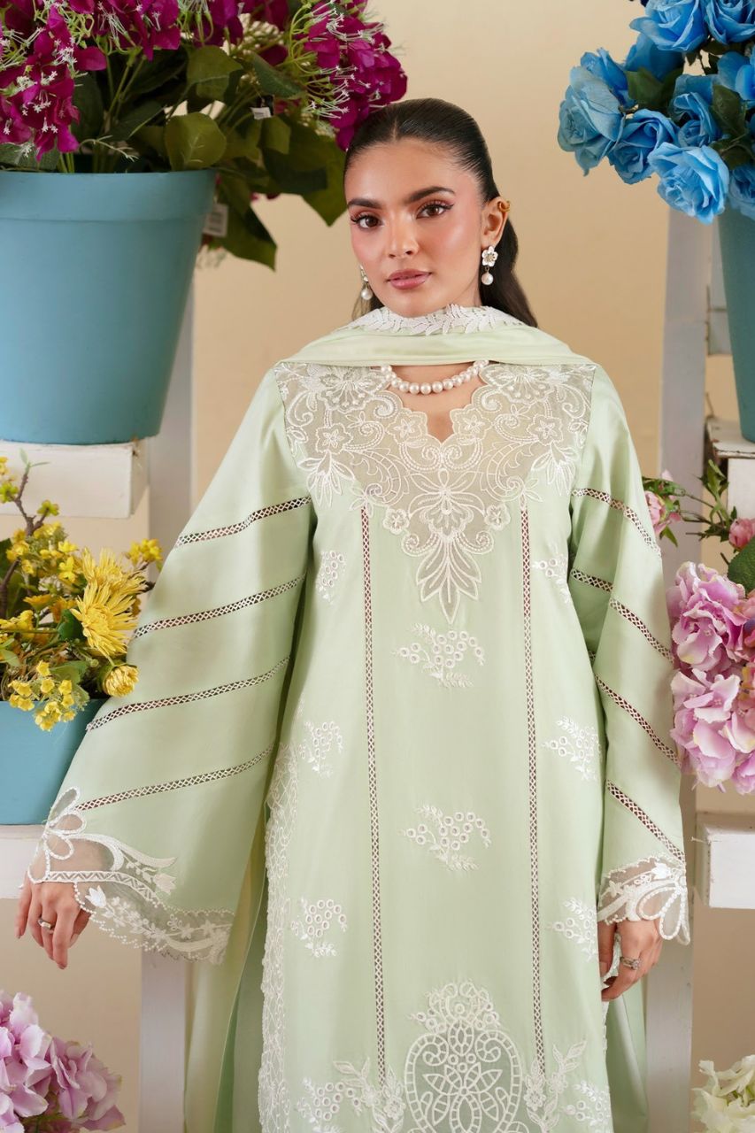 Ember By Mahnur | Lawn'26