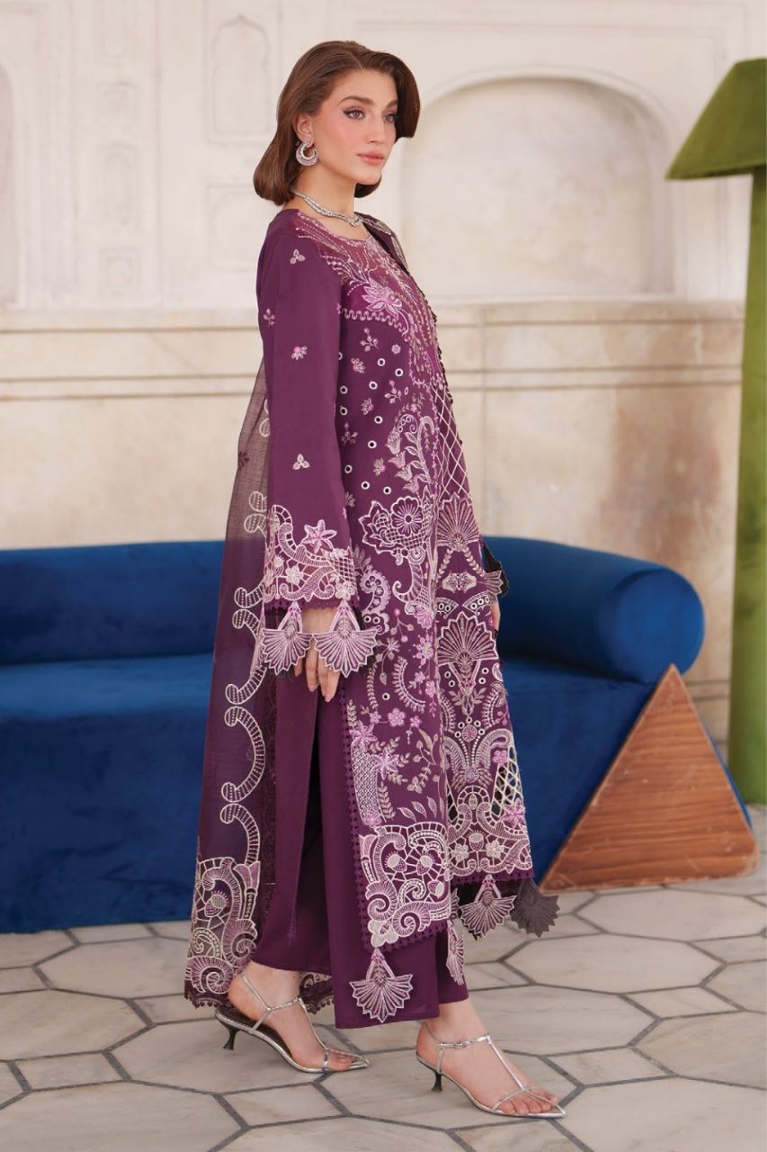 Nilofer By Mahnur | Lawn'26