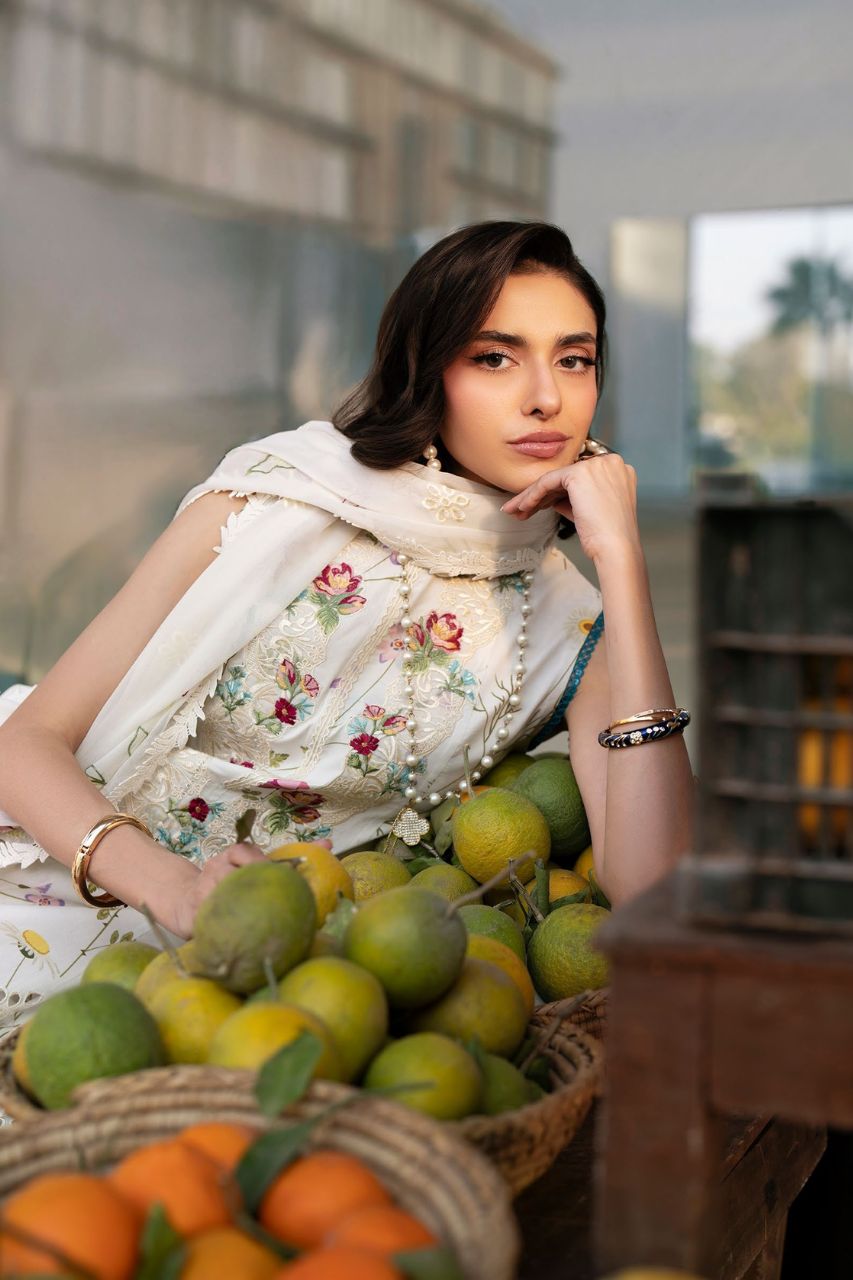 Broadway By Mahnur | Lawn'26