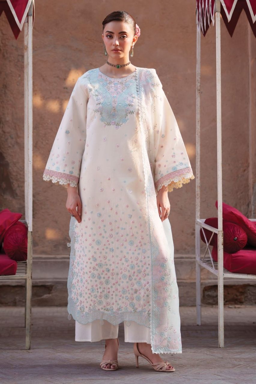 Nilofer By Mahnur | Lawn'26