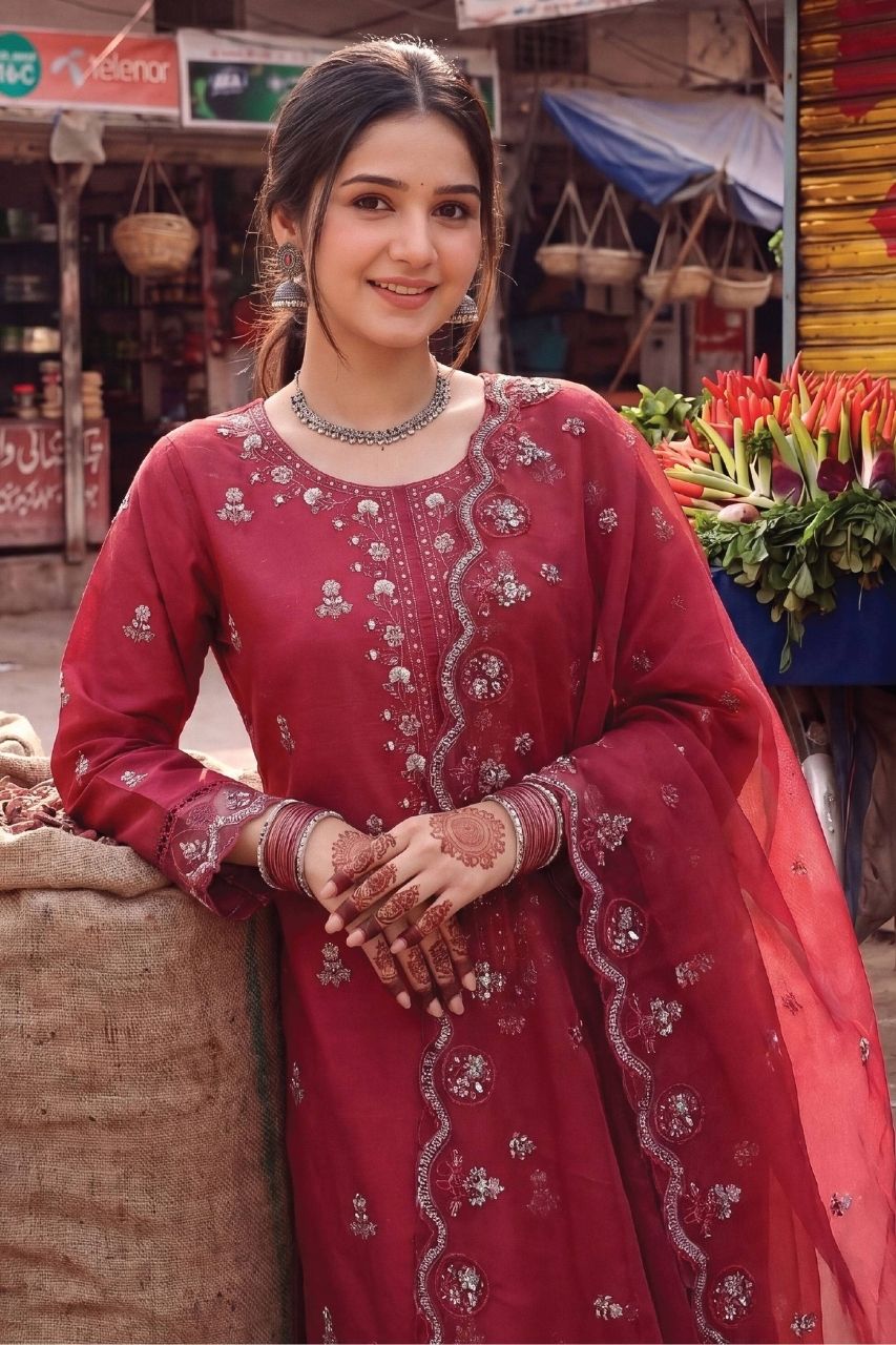 Fatima Bano By Dastak | Lawn'26