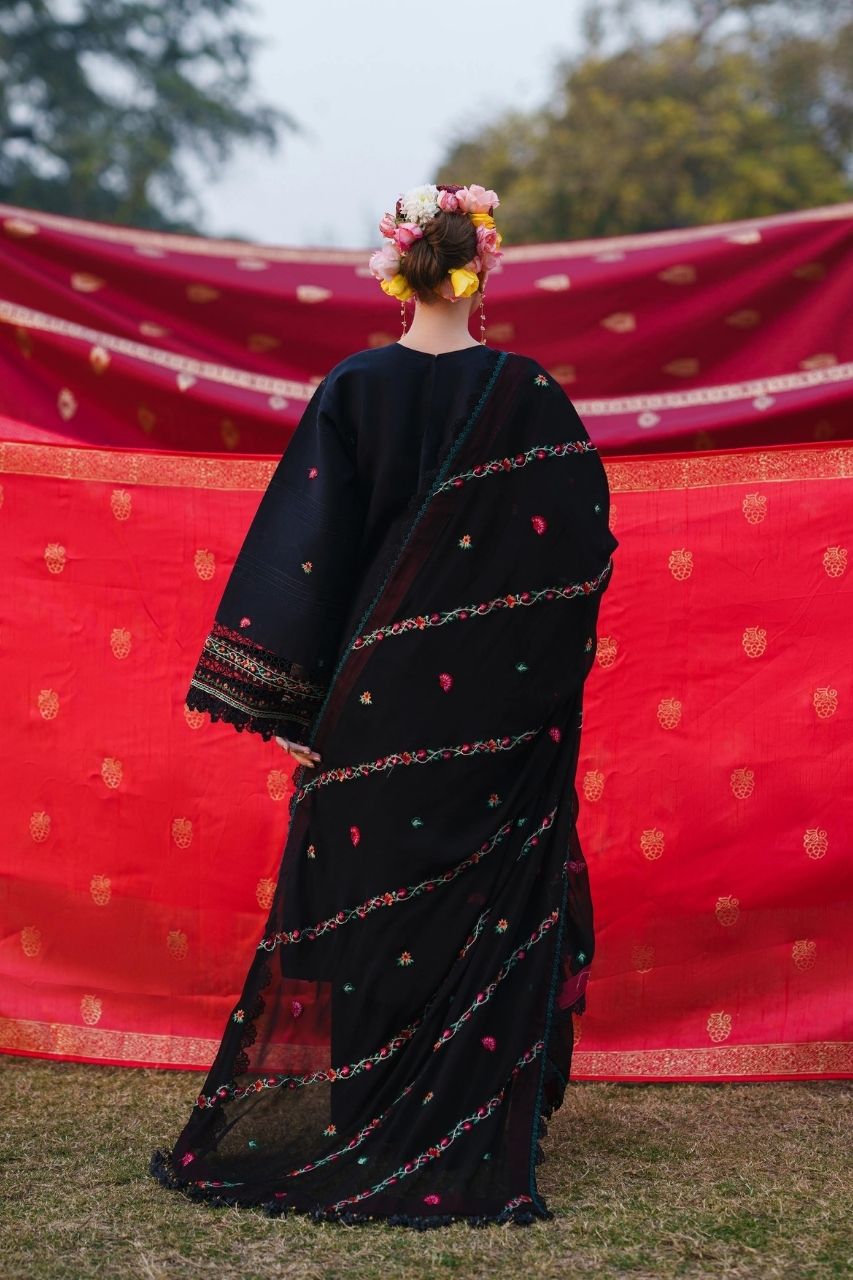 Gul By Mahnur | Lawn'26