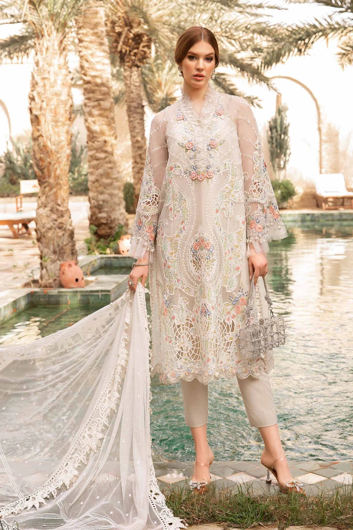 Maria B Luxury Lawn | 3PC