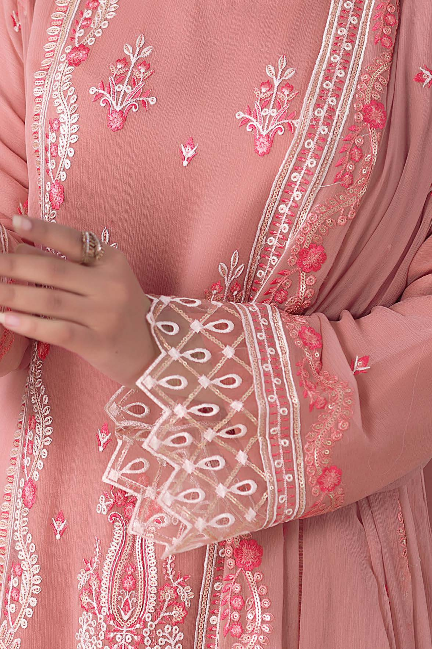 Meher Bano | Pak Fabrics | Luxe | Chiffon-3PC