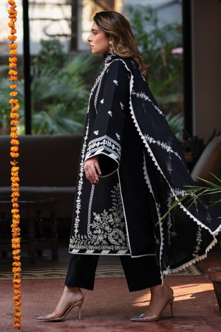 Satrangi By Mahnur | Lawn'26