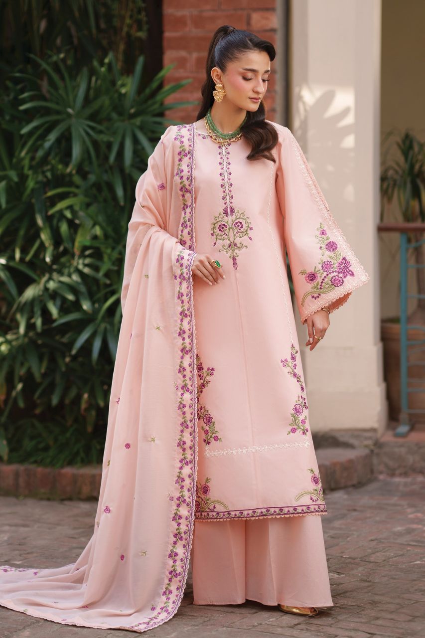 Fiona By Mahnur | Lawn'26