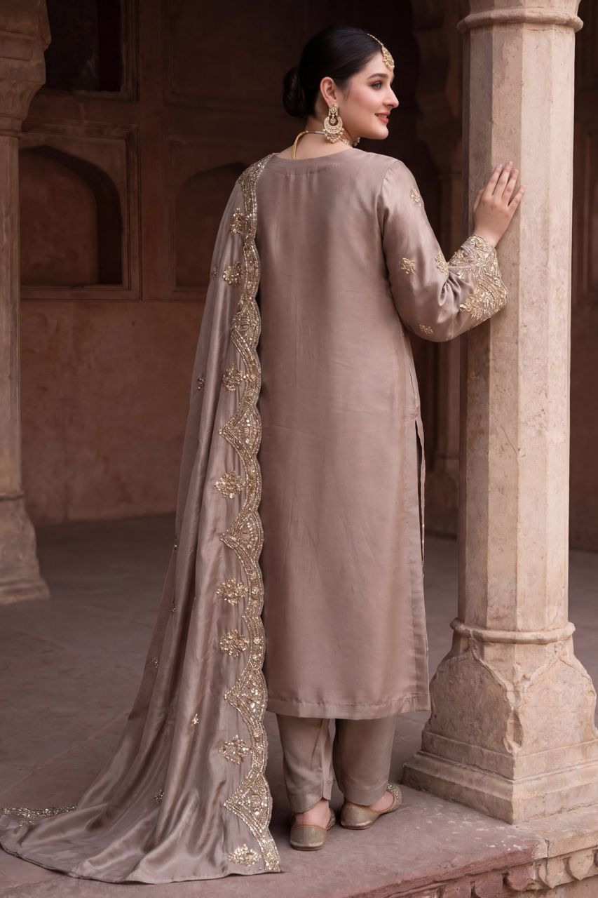 Fatima Bano By Aroob | Dressline | Lava Silk