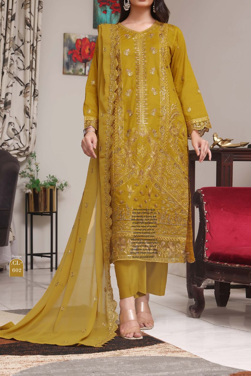 Meherma | Pak Fabrics | Chickenkari Lawn