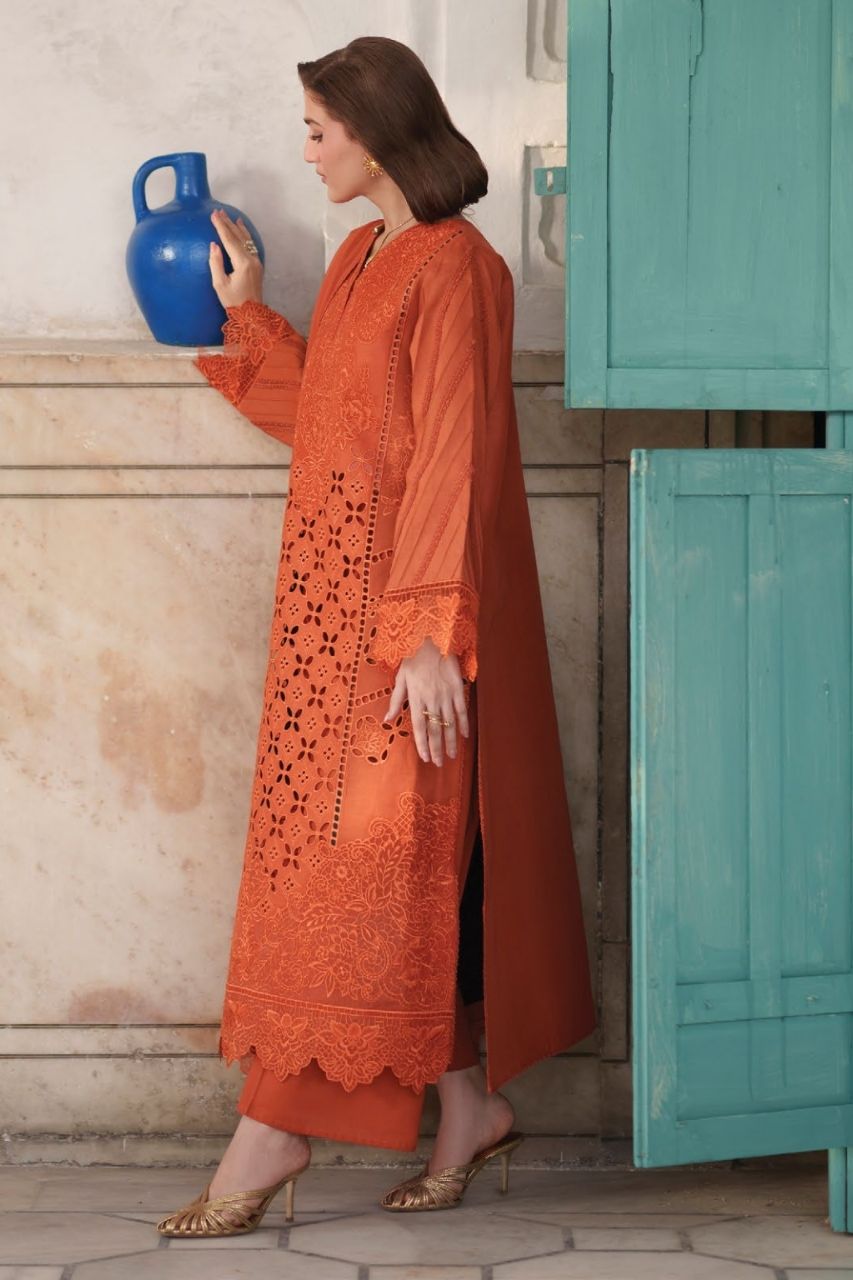 Nilofer By Mahnur | Lawn'26