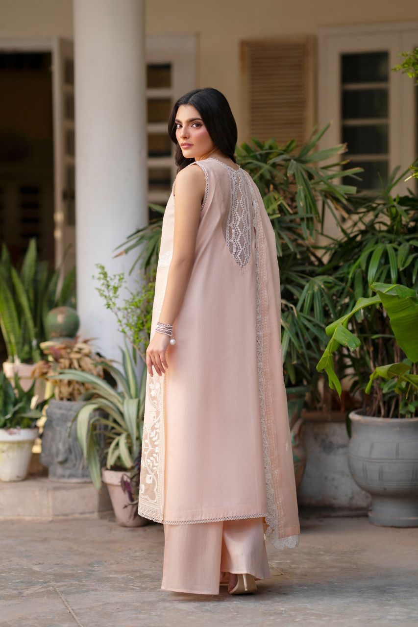 Ember By Mahnur | Lawn'26