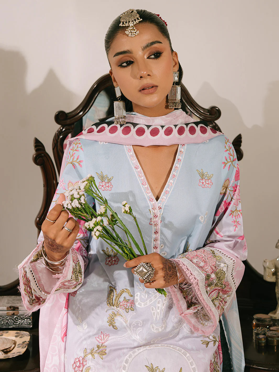 Shanaya | Mahnur Luxury Lawn