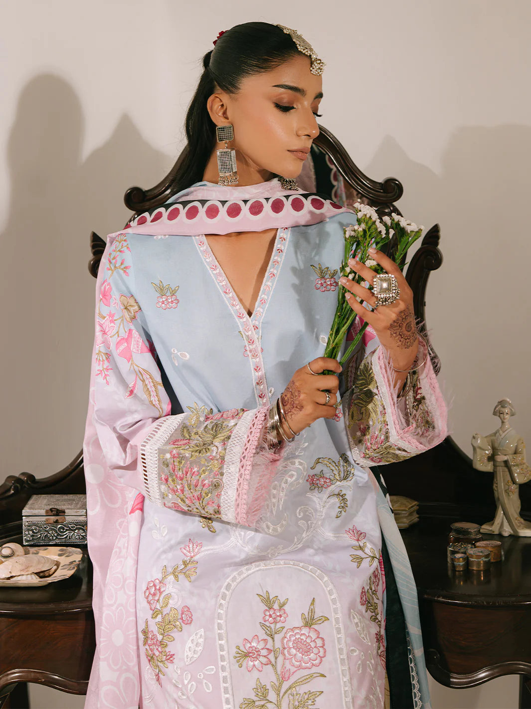 Shanaya | Mahnur Luxury Lawn