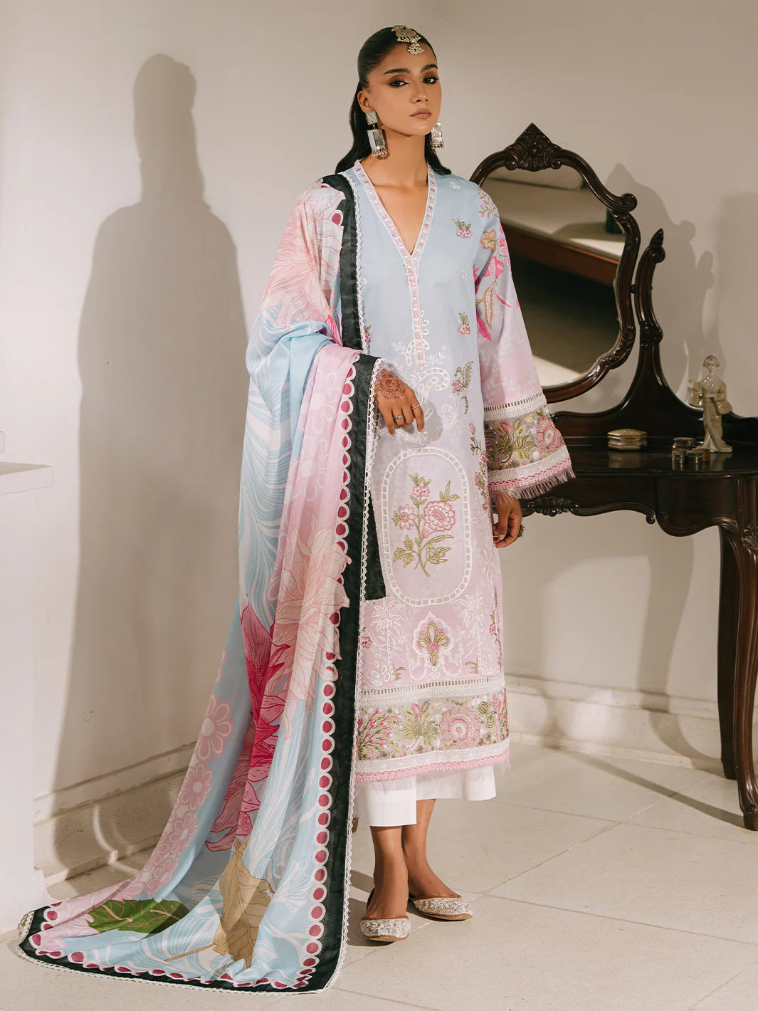 Shanaya | Mahnur Luxury Lawn