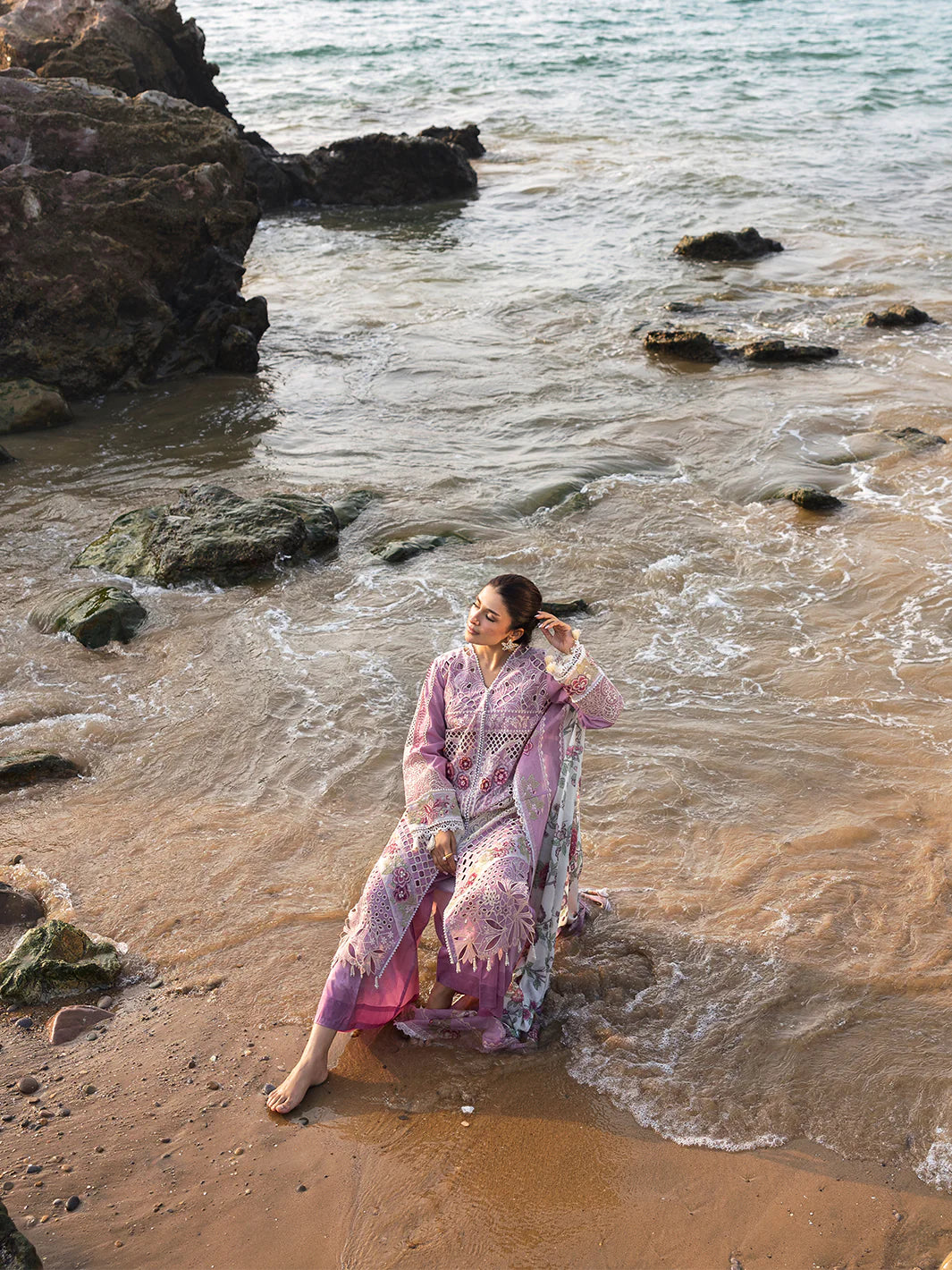Sirene | Mahnur Luxury Lawn | 3-PC