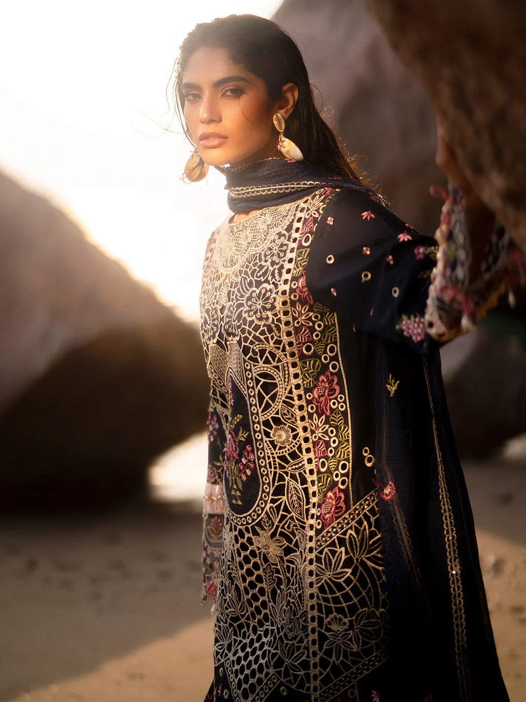 Sirene | Mahnur Luxury Lawn | 3-PC