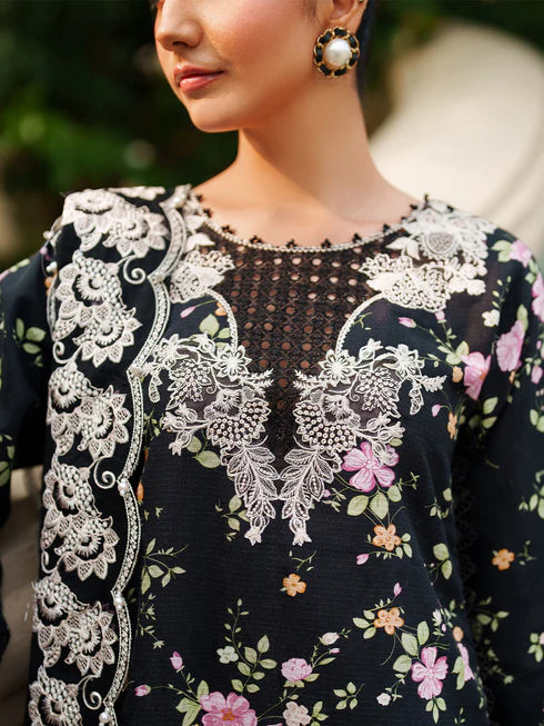Ivy Bloom | Prishay | Winter