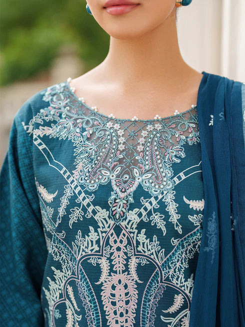 Ivy Bloom | Prishay | Winter