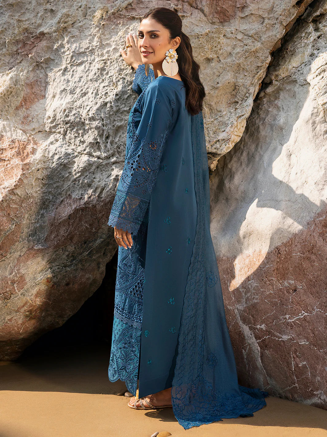Sirene | Mahnur Luxury Lawn | 3-PC