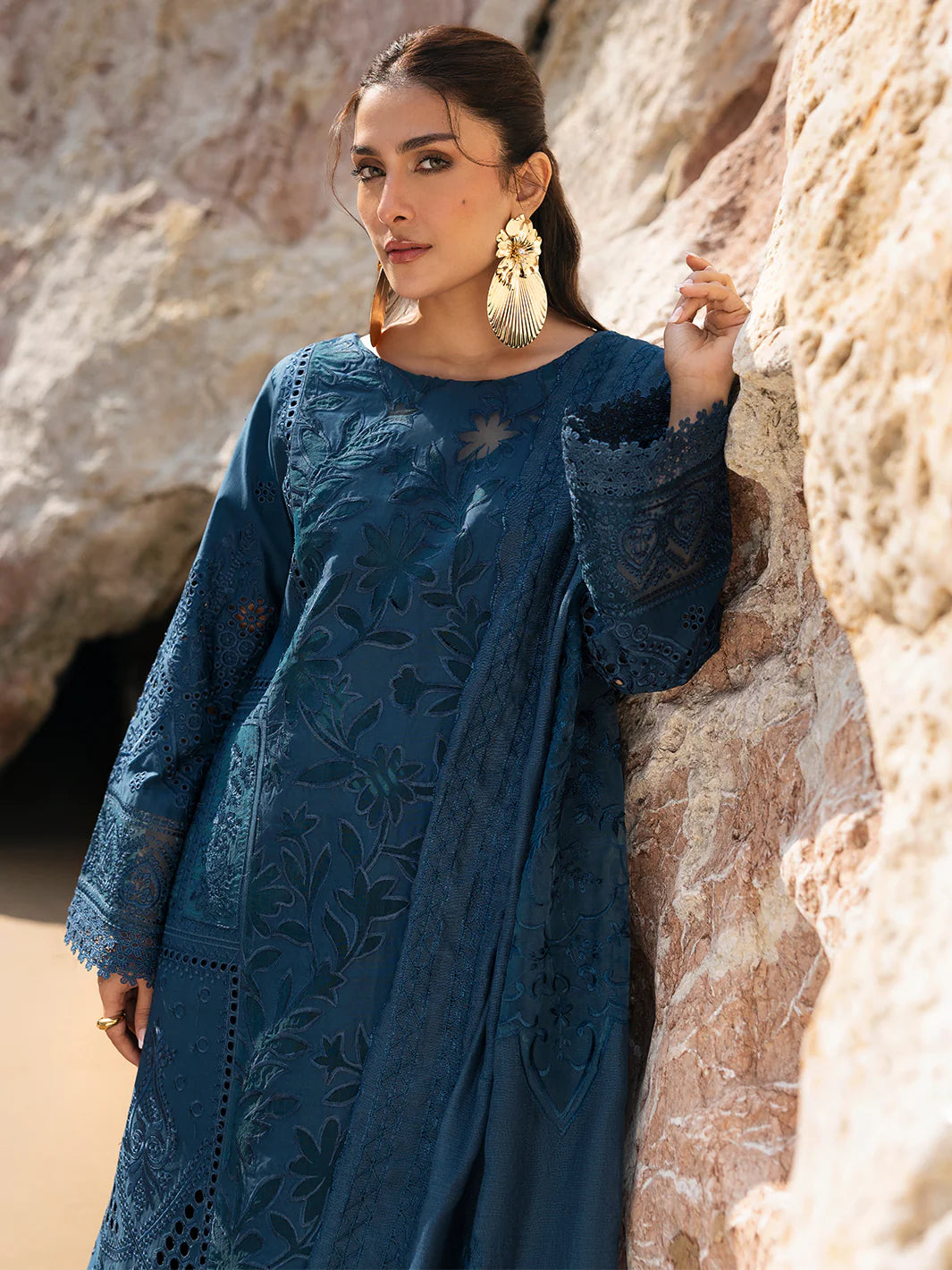 Sirene | Mahnur Luxury Lawn | 3-PC