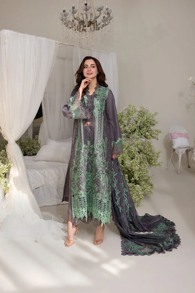 Sobia Nazir | Luxury Lawn