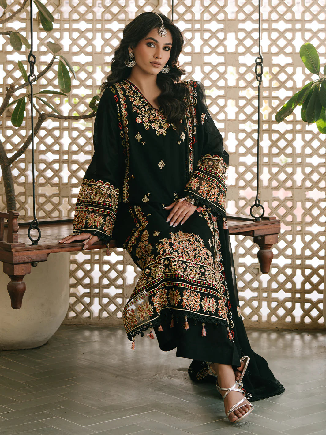 Shanaya | Mahnur Luxury Lawn