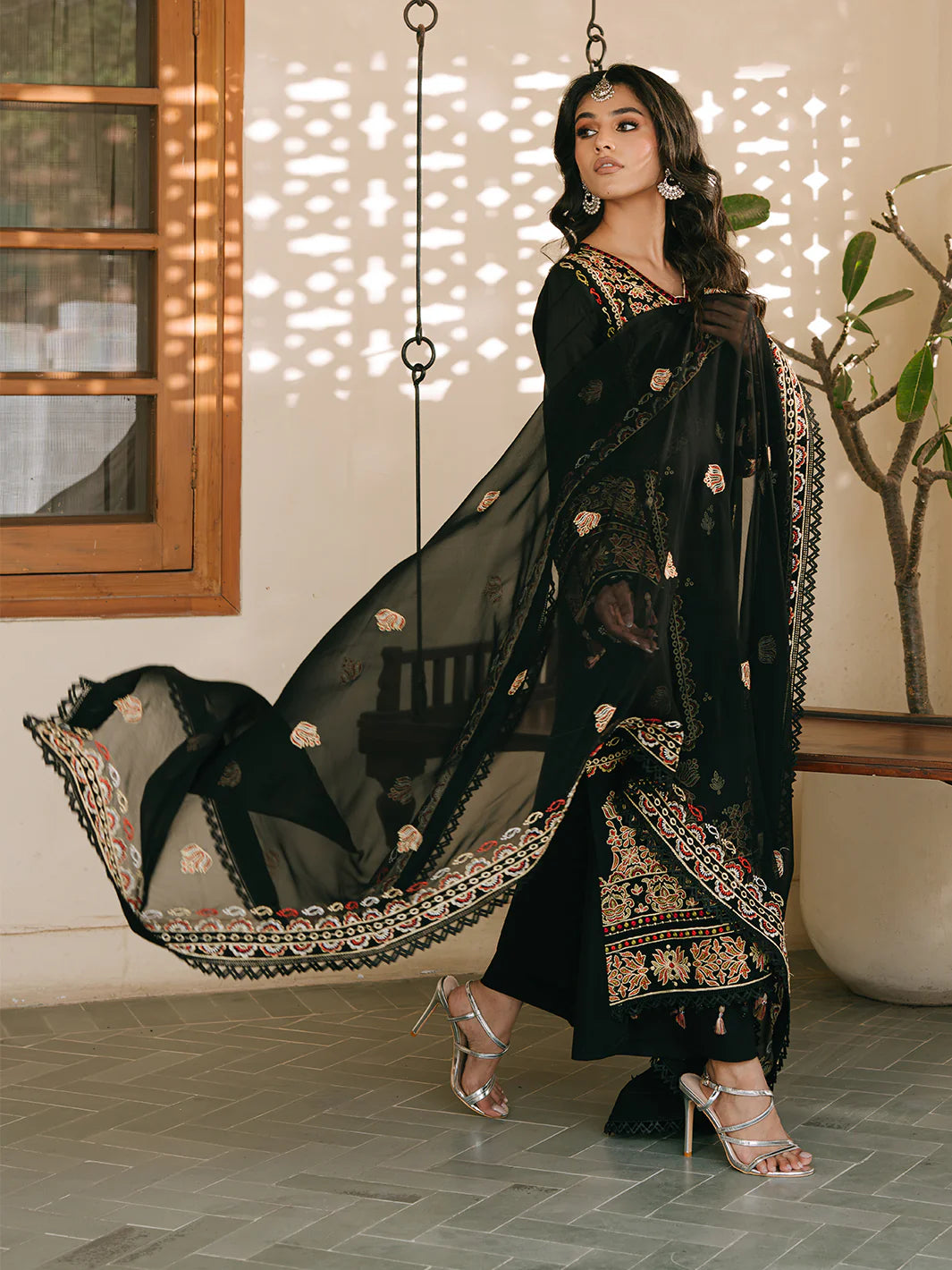 Shanaya | Mahnur Luxury Lawn