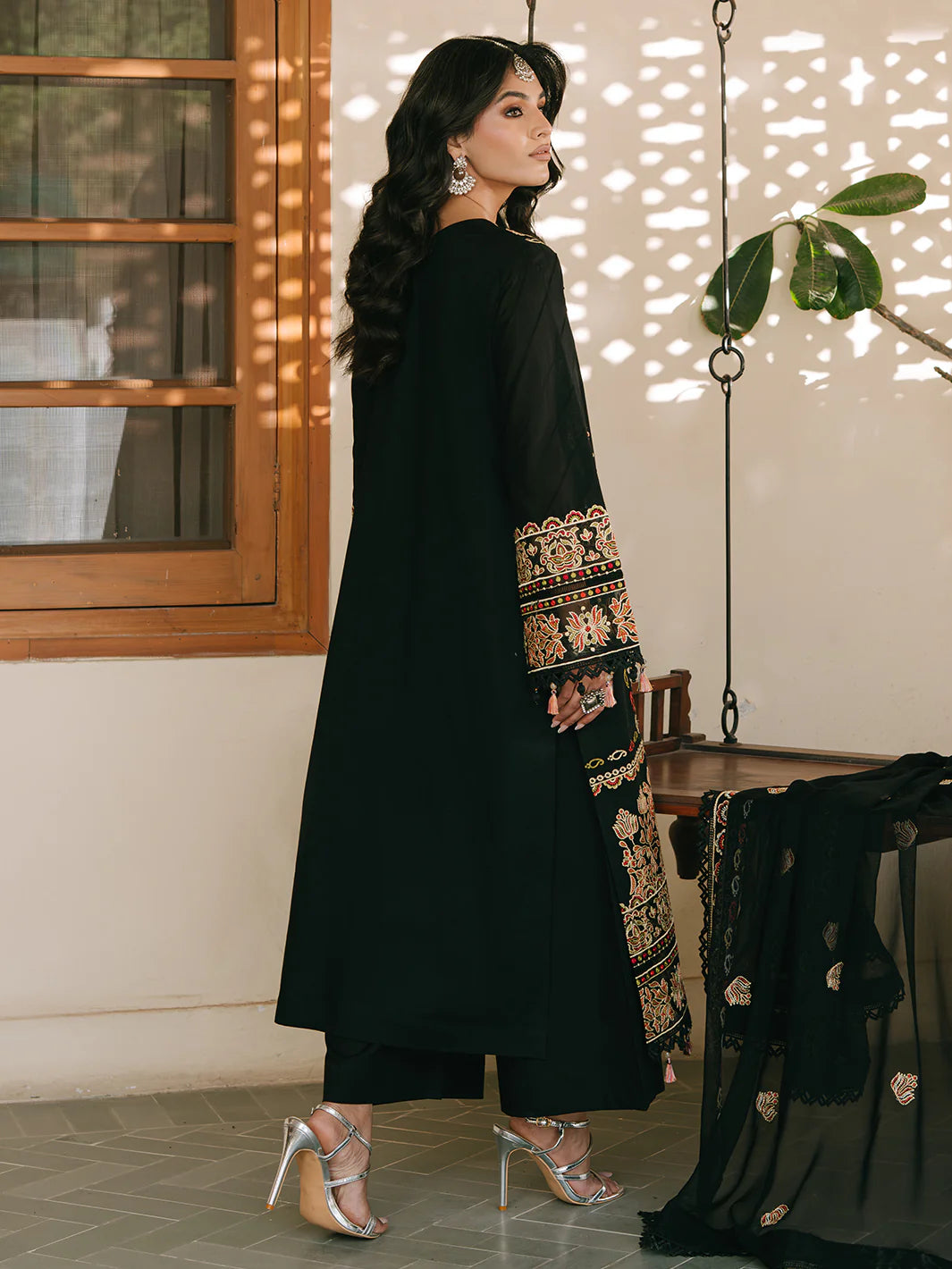 Shanaya | Mahnur Luxury Lawn