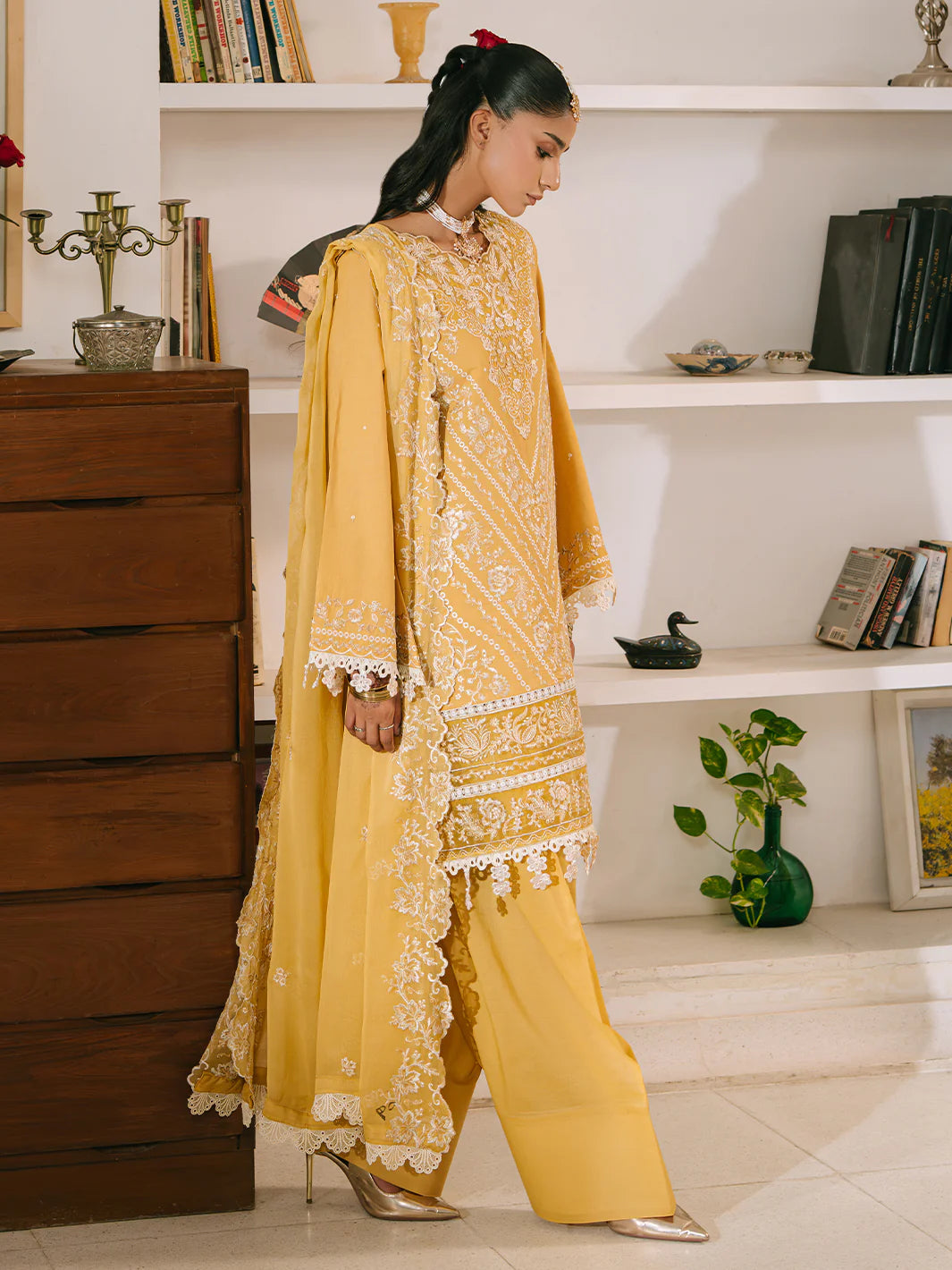 Shanaya | Mahnur Luxury Lawn